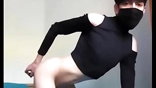 Femboy sticks a vibrator up his ass