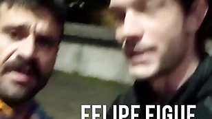 Felipe figueira e fernando brutto trepam gostoso no meio da rua. completo no red