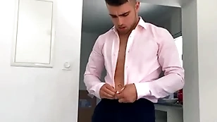 Euro timber (thony) grey delivers a beamy load after lots of edging plus covers his abs with cum - sean cody