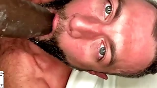 Muscle bottom’s pain in the neck gets wrecked, raw bred by cutler x’s uncut monster cock