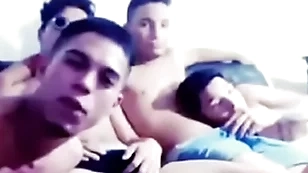 Amigos pajas y mamadas