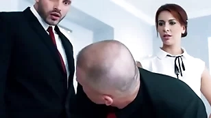 Hermaphroditical office babe sucks n gets fucked encircling Hermaphroditical 3some