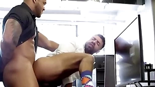 Ebony bbc boss fucks his employee hard in the office - ragingstallion