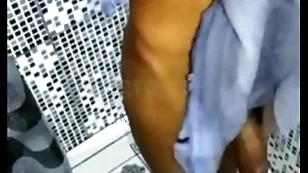 Dei um banho no cafuçu fiz um boquete gostoso e ele gozou muito - completo mo red-hot ( red-hot match with so se acessa pelo link xvideos.red )