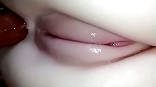 I have a crush on the feeling for inserting my lover's ass