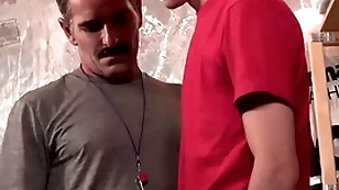 Hot coach blows teenage cock and gets muscle ass fucked raw-twinktop.net