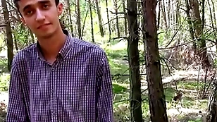 He walks in a catch woods and sees a twink asks him supposing he wants extra finances - czech hunter 561