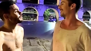 Fui dar um passeio e acabei socando impiedosamente bareback