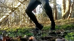 Hard twink yon trackies heavy cums yon the woods